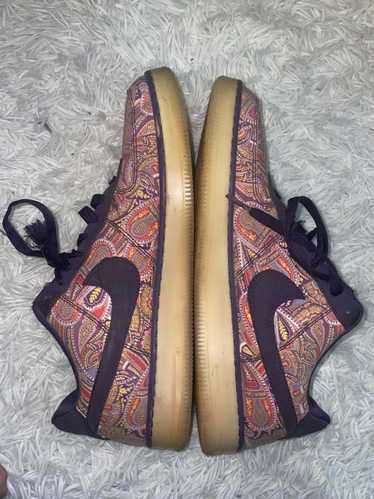 Nike Air Force 1 paisley