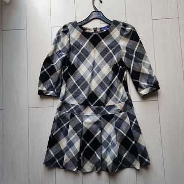 BURBERRY Bluelabel 3点セット 0JB4340__396311__P21__shad__qt.png