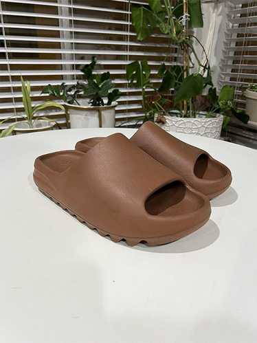 Yeezy Season adidas Yeezy Slide Flax