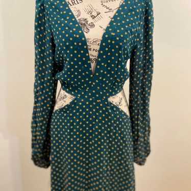 Beautiful J Lo style green polka dot dress