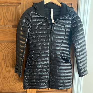 NWOT Lululemon Athletica Pack It Down Jacket in Bl