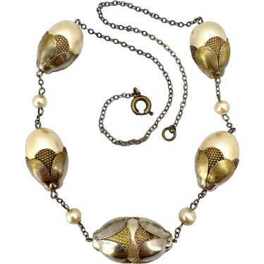 Art Deco Faux Pearl Unusual Necklace