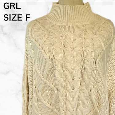 GRL Grail Sweater Size F White Autumn/Winter.