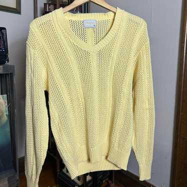 Vintage 1970s Yellow Hogan Knit sweater