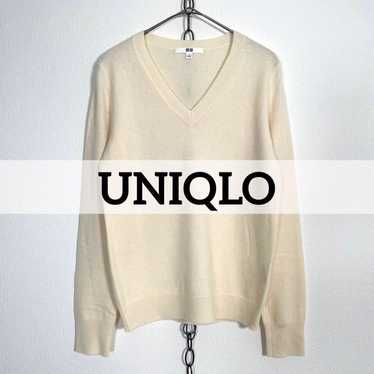 UNIQLO Cashmere V-Neck Sweater Off-White Size S.