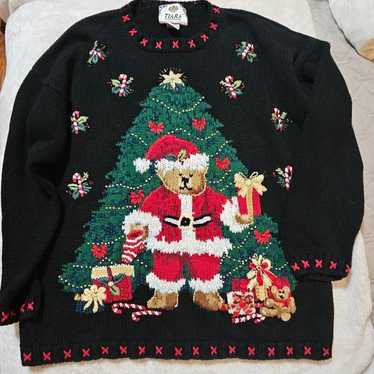 Vintage Tiara International Christmas sweater