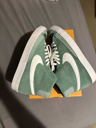 Nike Blazer ‘77 Vintage Mid Jade size 12