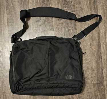 美品THE NORTH FACE Shuttle Series 3way The North Face Shuttle Daypack 3Way 18L A4 B4 Stylish Design