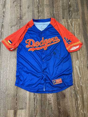 Los Angeles Dodgers × MLB Los Angeles Dodgers Arme