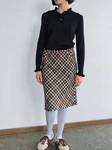 Bill Blass Woven Wool Houndstooth Skirt