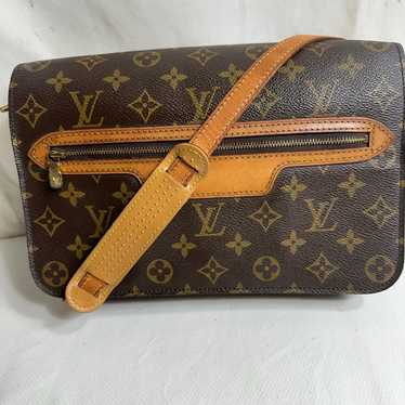 Auth Louis Vuitton