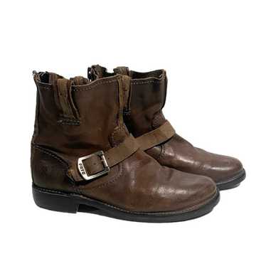 Frye Vicky Artisan Boots Brown Leather Distressed