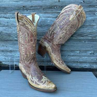 CORRAL Crackle Distressed Cowgirl Boots