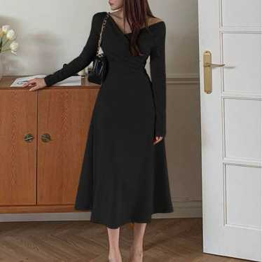 Elegant black long dress