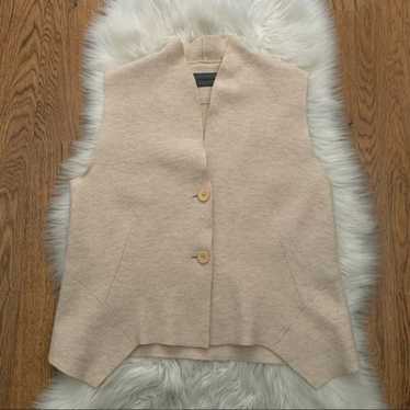 Oska Beige Wool Vest Size 3 100% Virgin Wool. Lage