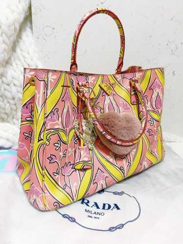 Prada Authentic Prada RARE Saffiano Lux Stampata G