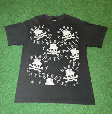 Skull skates t-shirt v019 - Gem