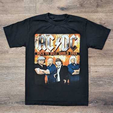AC/DC 2015ツアーＴシャツ　会場限定 AC/DC 2015ツアーTシャツ 会場限定 - メルカリ
