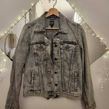 GAP Denim Vintage Acid Wash Jean Jacket