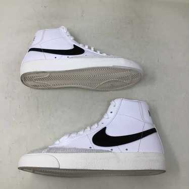 Nike Wmns Blazer Mid 77 Vintage White Black