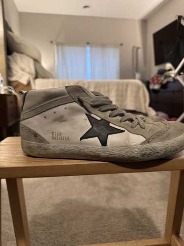 Golden Goose Men's Mid Star white with black star