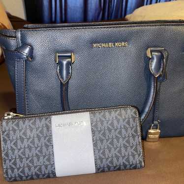 Michael Kors Navy Blue Purse And Wallet Set