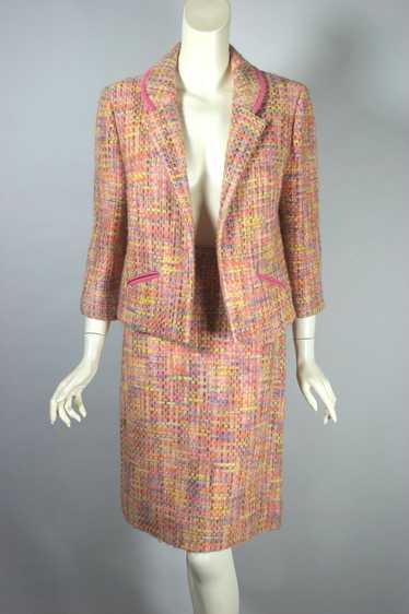 Pastel pink wool tweed 1960s skirt suit cardigan j