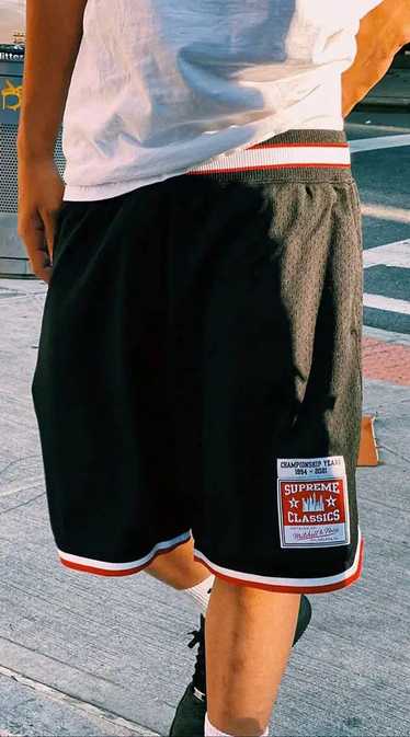 Supreme Mitchell & Ness NCAA Basketball Short (FW24) - $158