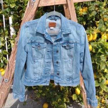 Denim Jacket fossil brand size medium new