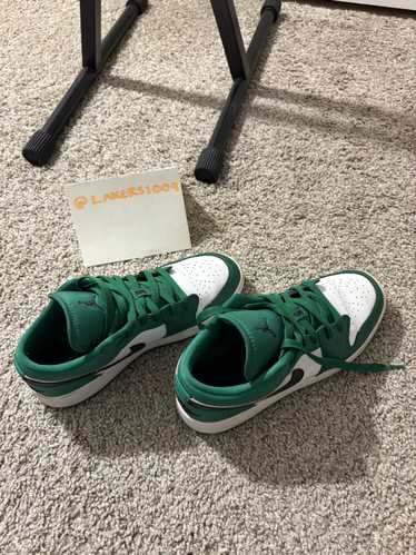 Jordan Brand × Nike Air Jordan 1 Low Pine Green