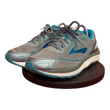 Brooks Cloth trainers