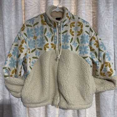 PacSun Quilted Sherpa Zip Up Jacket Floral Size La