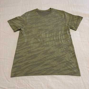 Men’s Lululemon Metal Vent Breathe Tee