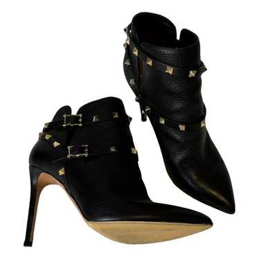 Valentino Garavani Leather boots