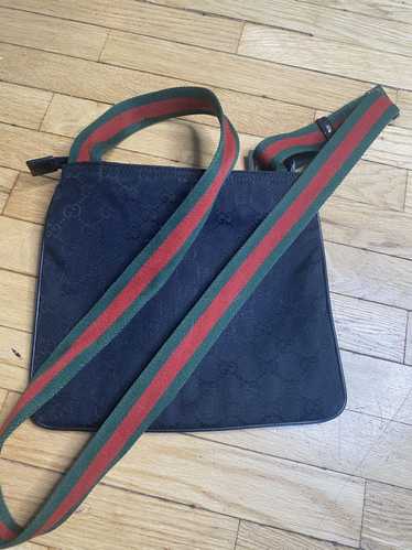 Gucci Vintage gucci messenger bag