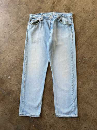 1990s Levi's 501 Light Wash Jeans 34" x 29"