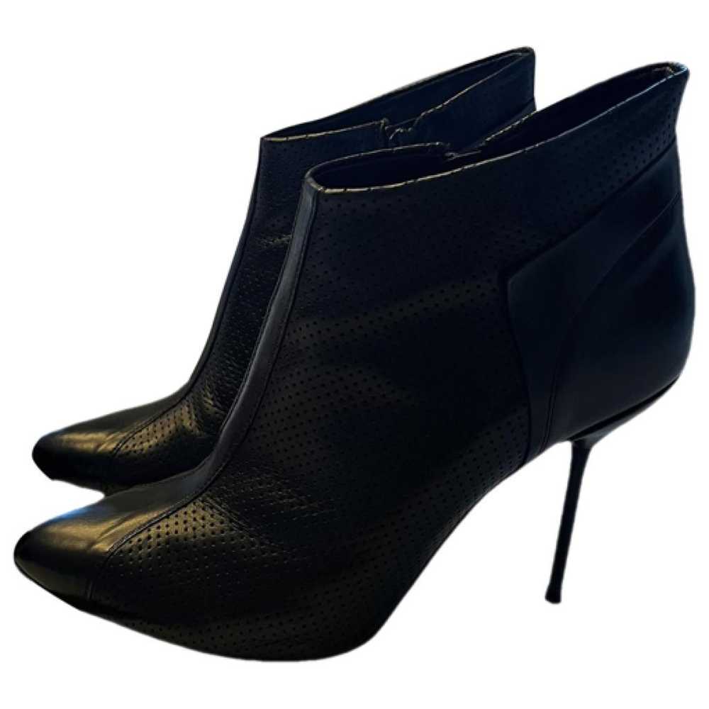 Pedro Garcia Leather heels