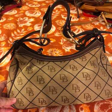 Vintage Dooney and Bourke shoulder bag