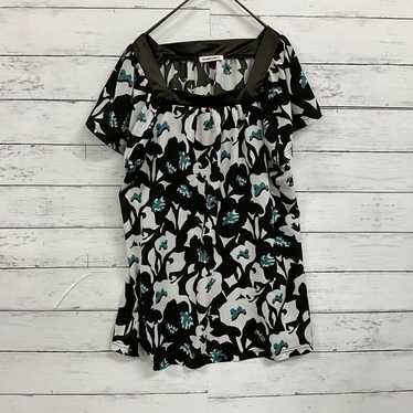 Cranbrook Cut and Sew Tunic Short Sleeve Floral Sq