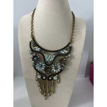 Rare vintage glass rhinestone floral bib necklace