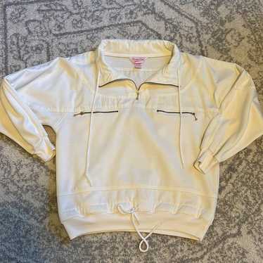 Vintage carriage court sport pullover