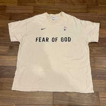 NIKE T-shirt