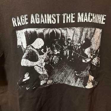 RAGE AGAINST THE MACHINE