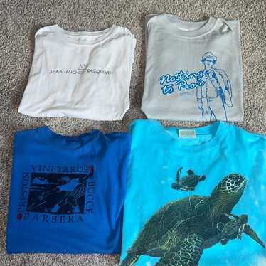 4 shirts ! - image 1