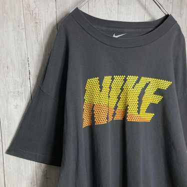 【Hard to Find】Nike Dark Grey Short Sleeve T-shirt 