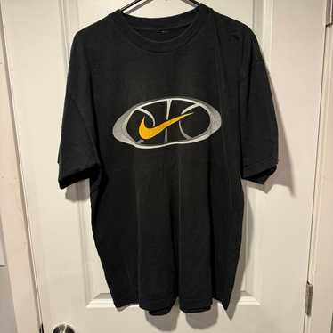 RARE vintage nike basketball tee