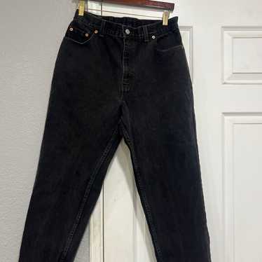 Women’s Black Levi Jeans 505