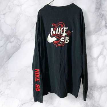 029 NIKE SB Snake Logo Back Print Arm Print Fade