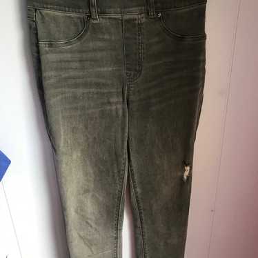 SPANX Vintage Distressed Ankle Skinny Jeggings