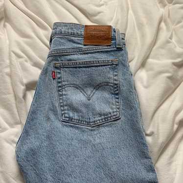 Levi’s wedgie straight jeans